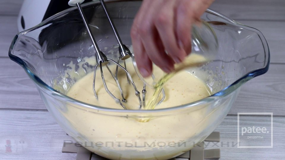 Бисквитный пирог с меренгой - Шаг 4