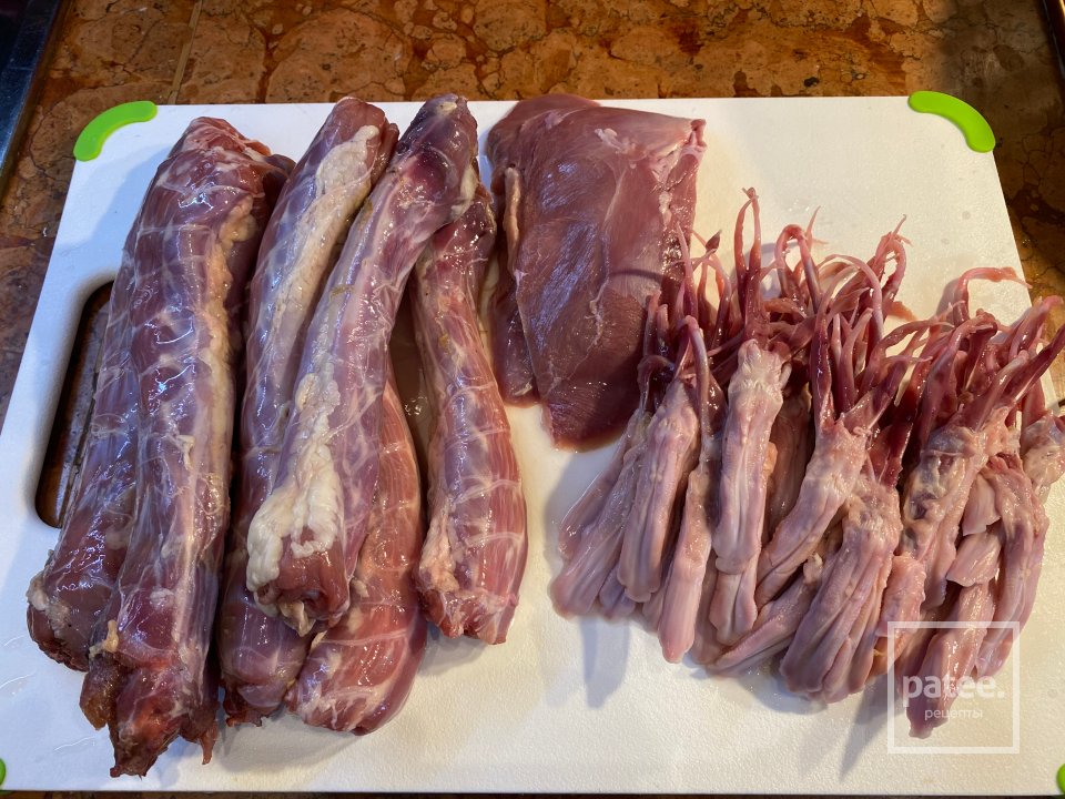 Рассольник из утиных шей и язычков - Шаг 1