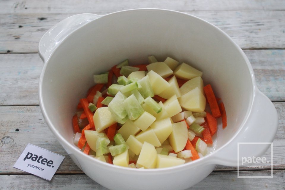 Куриный суп с цветной капустой и горошком - Шаг 9