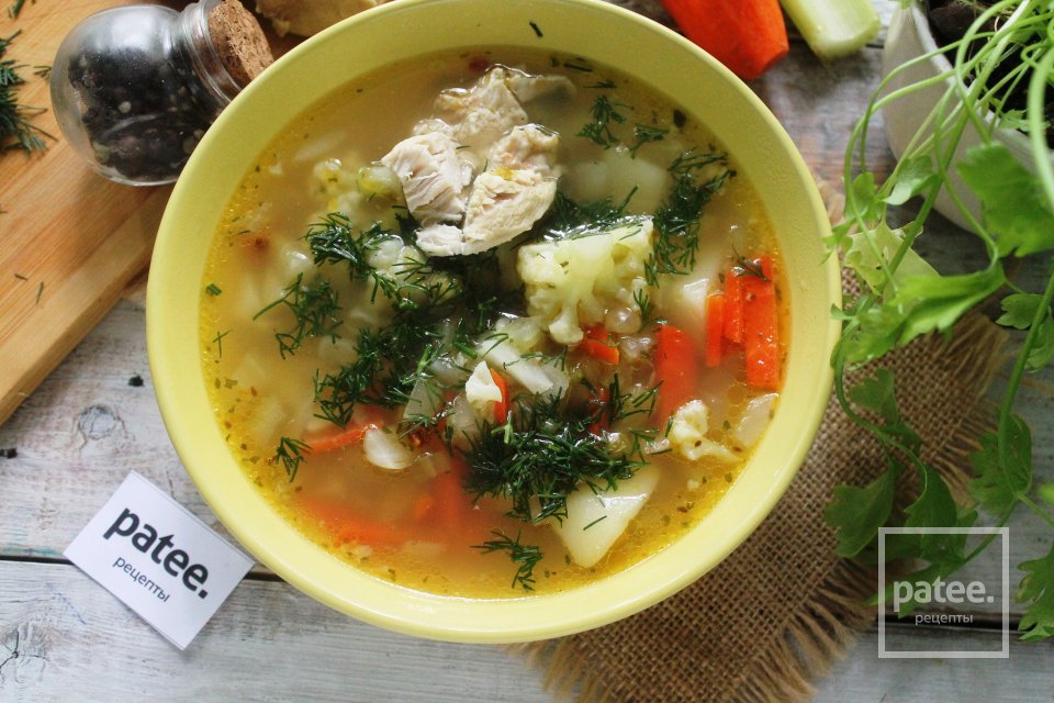 Куриный суп с цветной капустой и горошком - Шаг 14