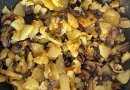 Жаренная картошка 🥔 с грибами