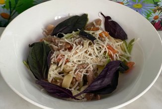 Тальятелле с цукини и кроликом