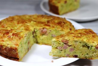 Пирог с кабачками с ветчиной и сыром