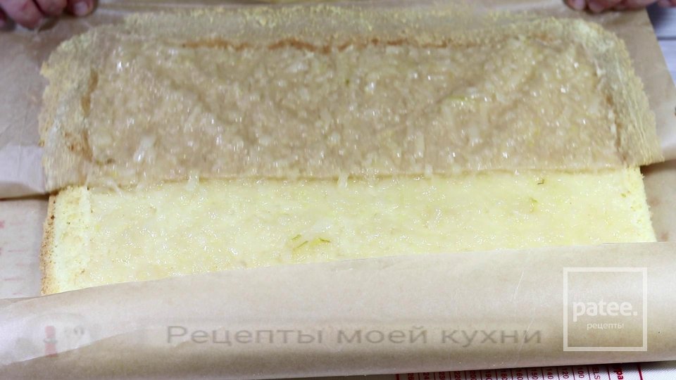 Бисквитный рулет с начинкой из груш - Шаг 12