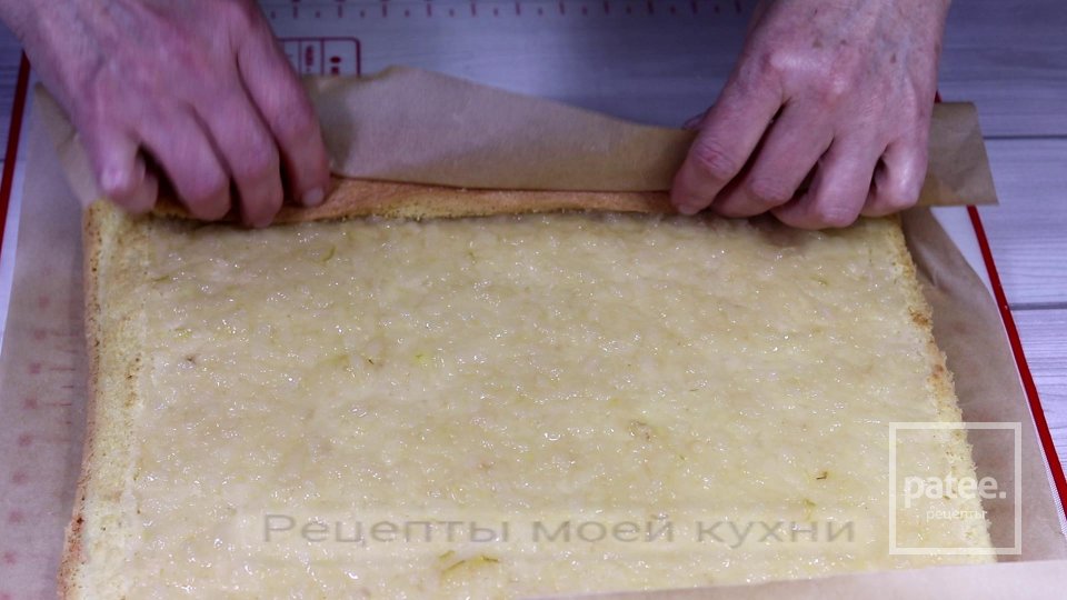 Бисквитный рулет с начинкой из груш - Шаг 13