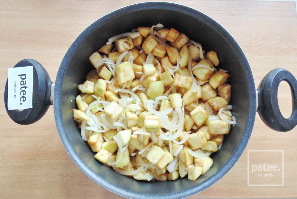 Баклажаны с луком на зиму без стерилизации - Шаг 9