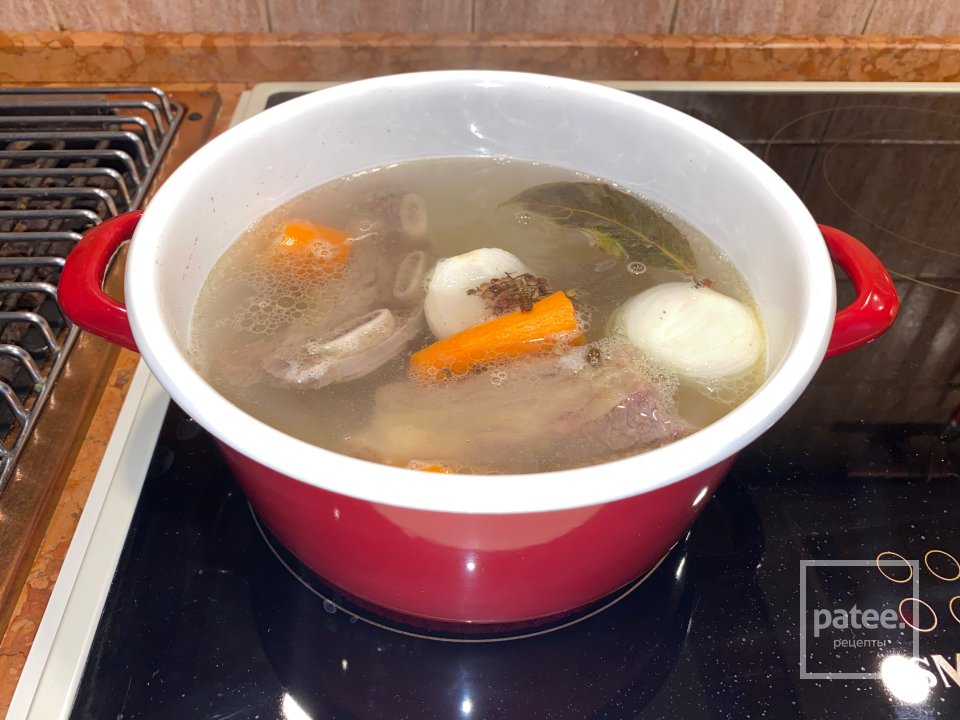 Цветки цукини с медово-чесночной рикоттой в кляре с сырным соусом - Шаг 3