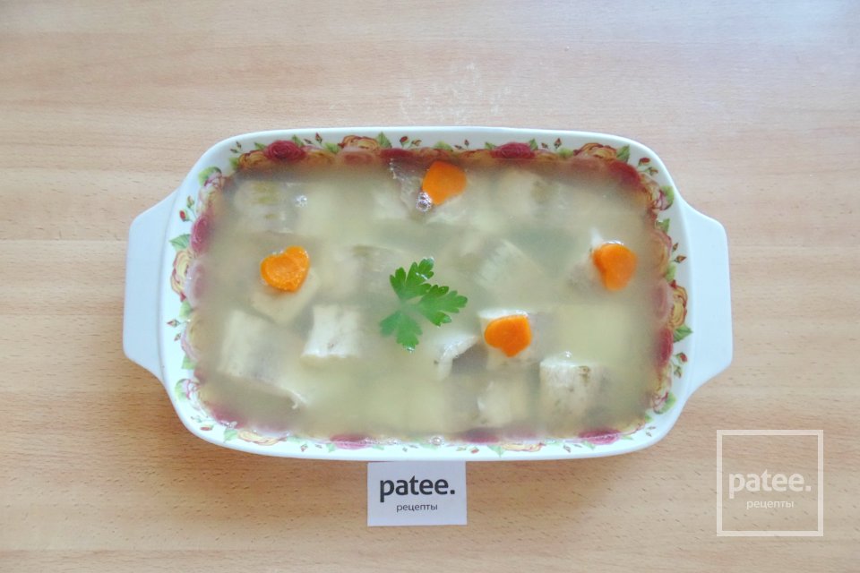 Заливное из пеленгаса - Шаг 11