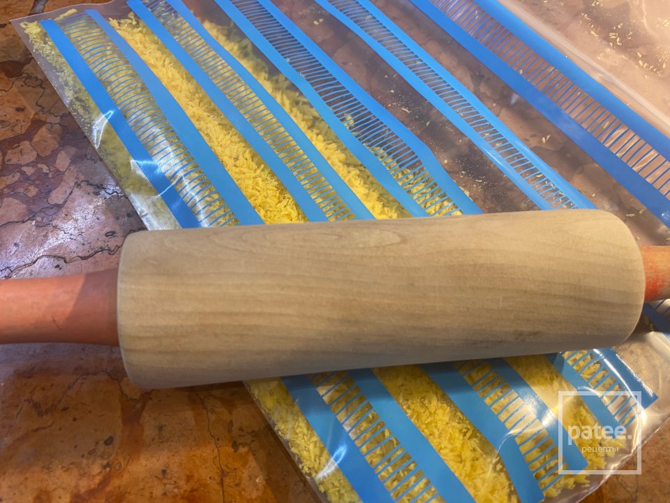 Цветки цукини с фейхоа, грецкими орехами и лаймом в сладком кляре и лимонном курде - Шаг 9