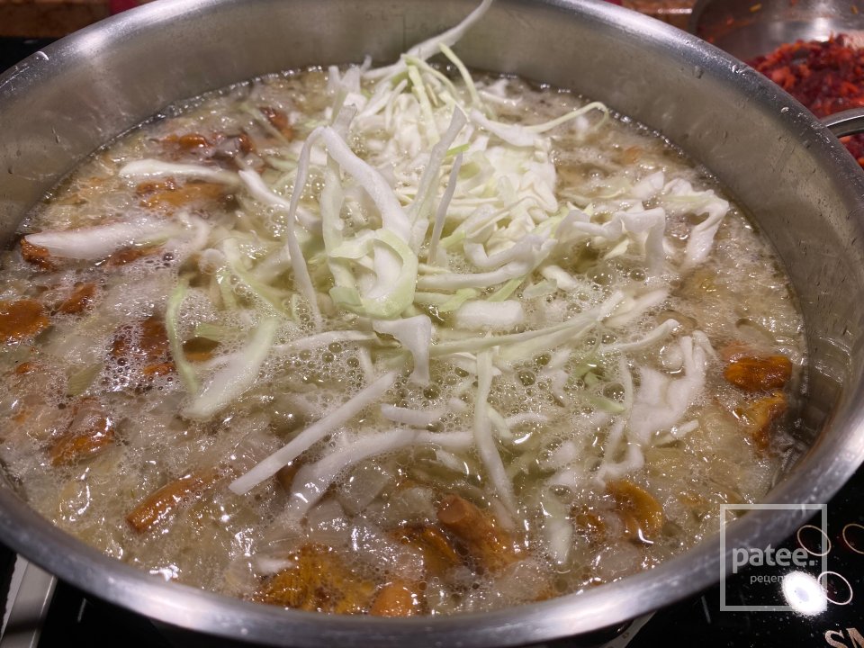 Украинский борщ с карасями - Шаг 10