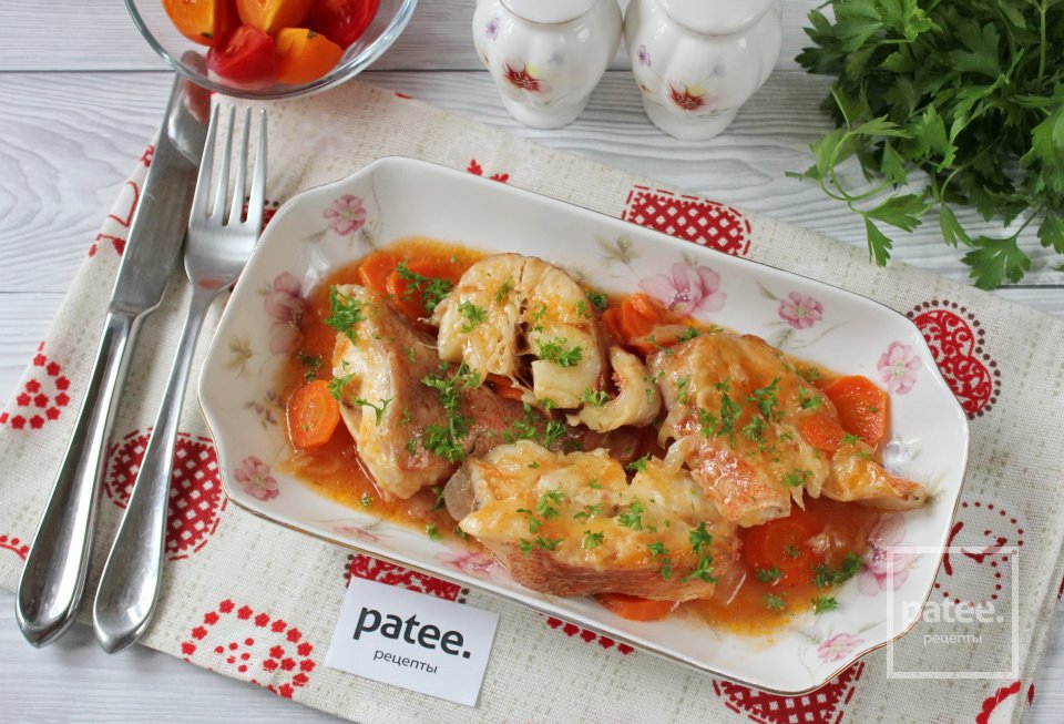 Морской окунь в томатном соусе - Шаг 11