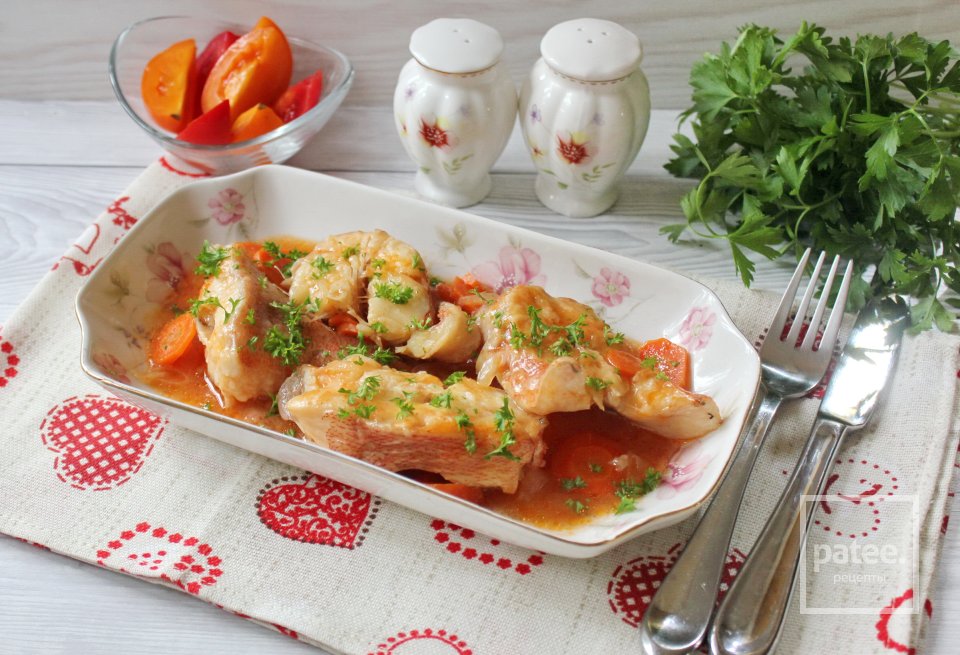 Морской окунь в томатном соусе - Шаг 12