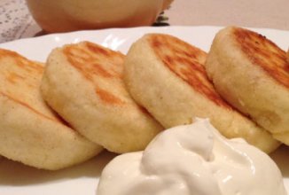 Сырники с мнеой