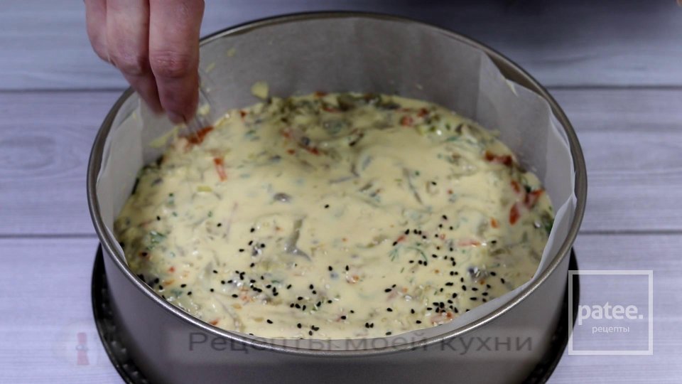 Заливной пирог с капустой и грибами - Шаг 8