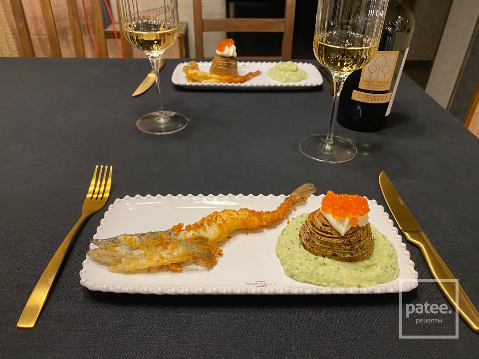 Ледяная рыба с пюре из цветной капусты и испеченном на утином жиру гратеном со сметаной и красной икрой - Шаг 12