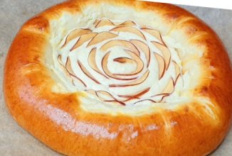 Нежный творожный пирог с яблоками