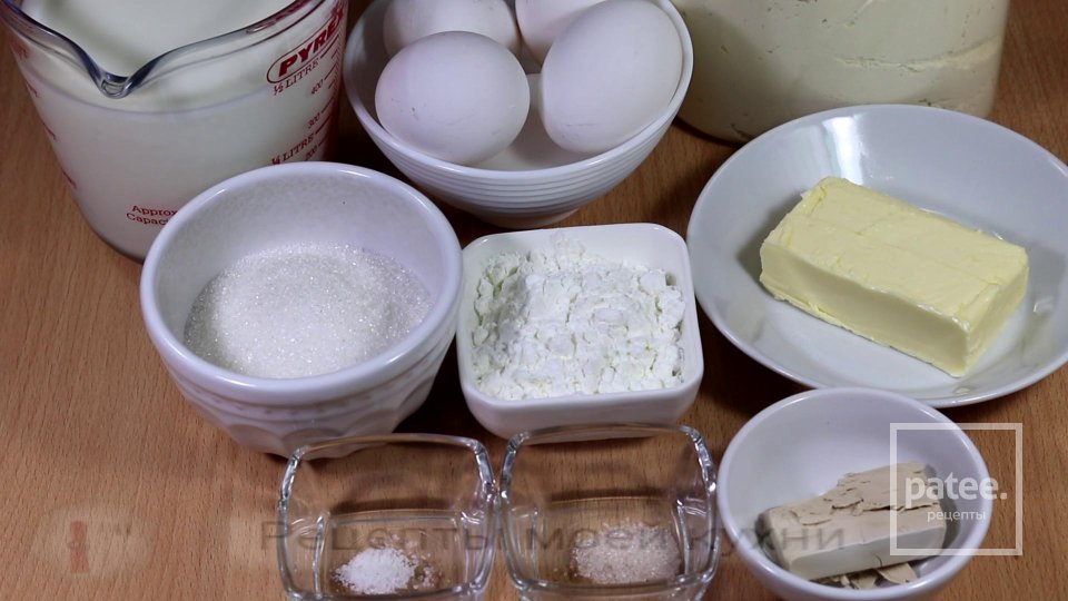 Сдобные булочки с заварным кремом - Шаг 1