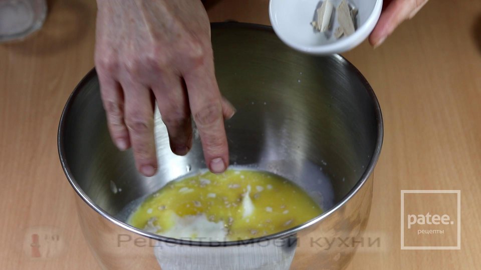 Сдобные булочки с заварным кремом - Шаг 5