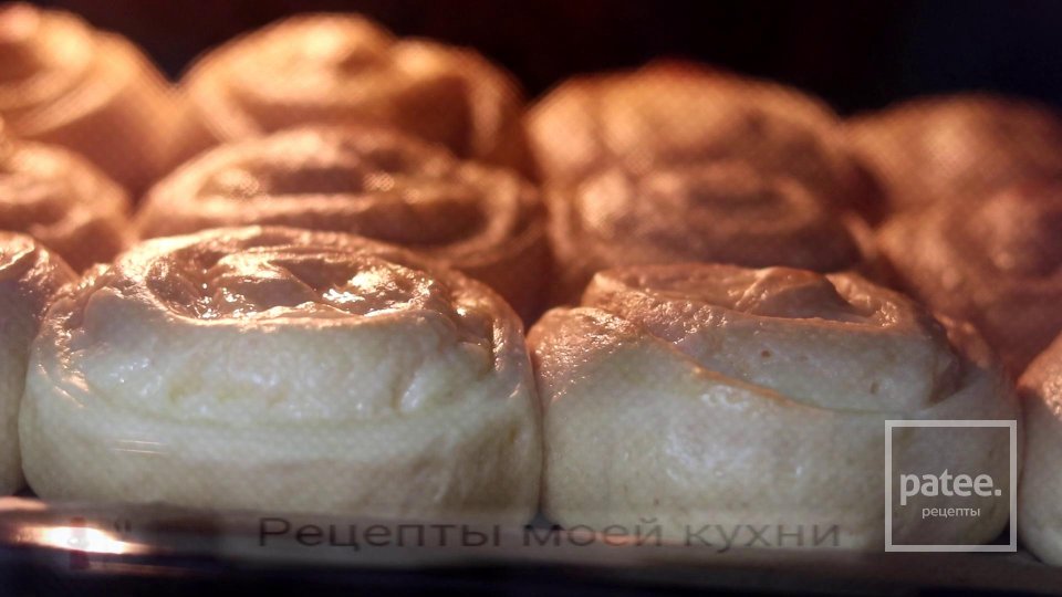 Сдобные булочки с заварным кремом - Шаг 13