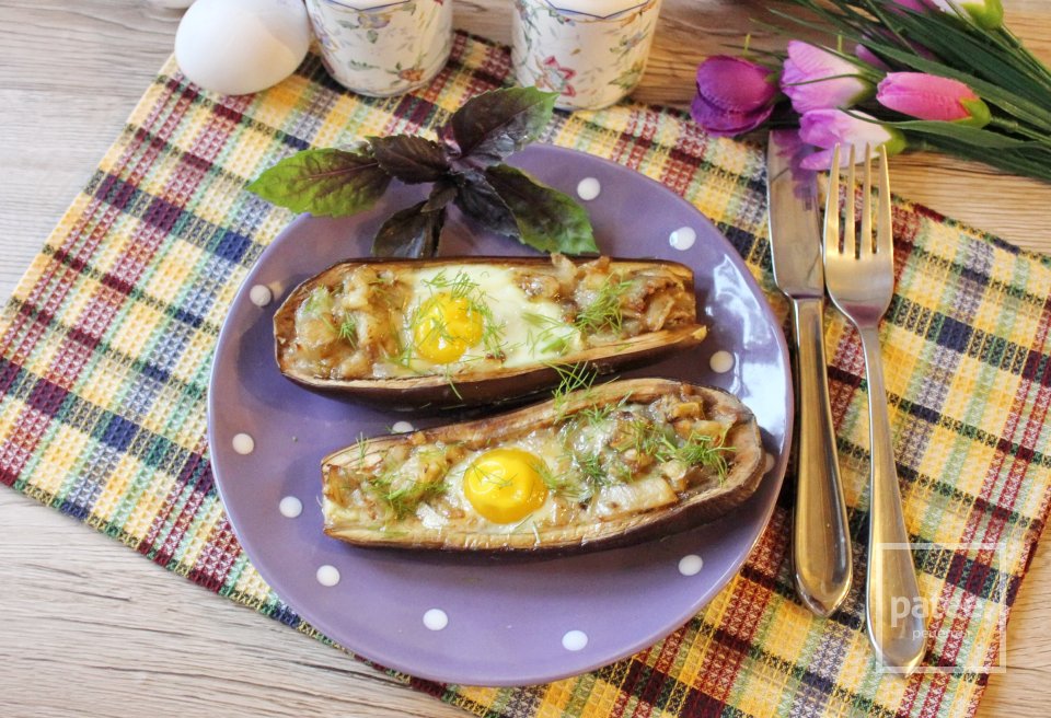 Баклажаны с яйцом и сыром в духовке - Шаг 12