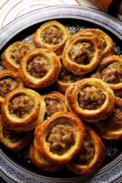 Пирожки «Гусарики» с фаршем 🥧 - Шаг 1