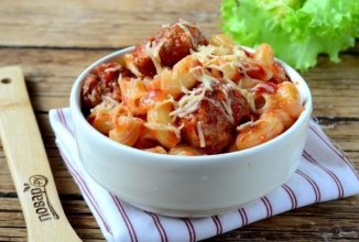 Паста в томате с фрикадельками 🍝