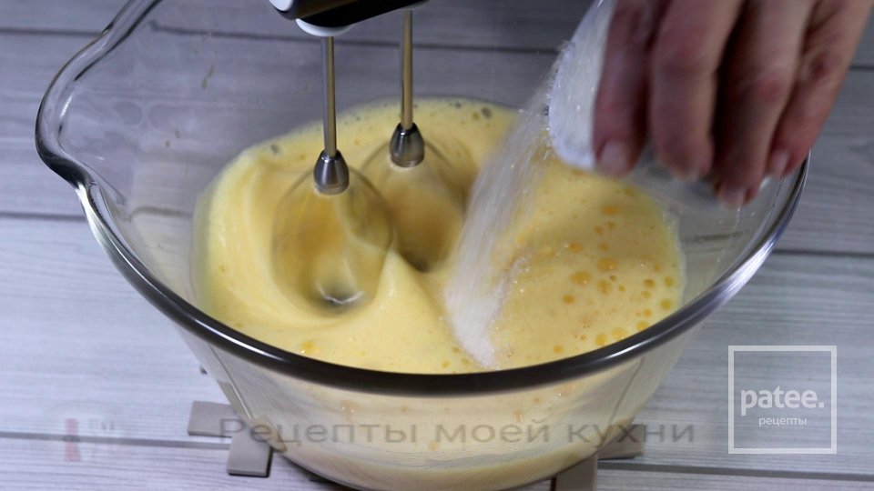 Нежное печенье из яблок с орехами - Шаг 3