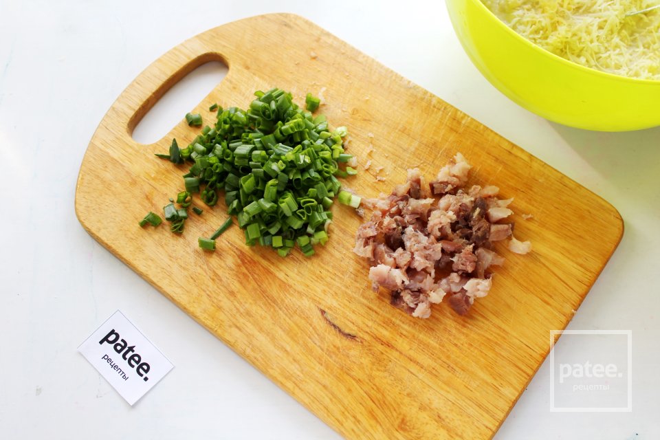 Маффины с копчёной рыбой и сыром - Шаг 10