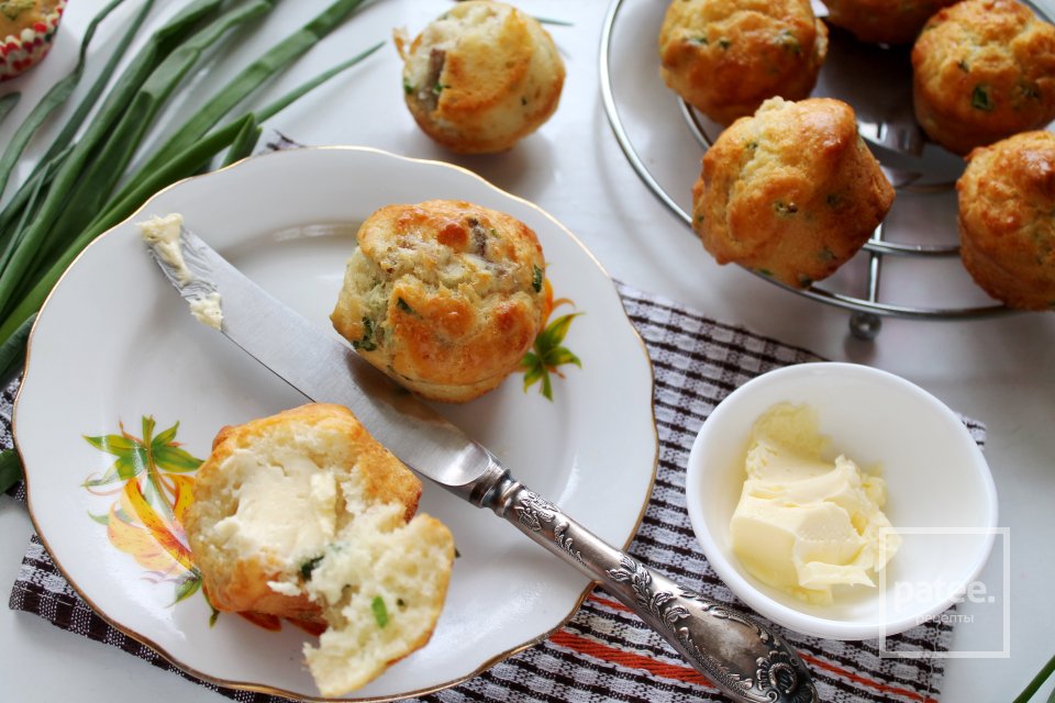 Маффины с копчёной рыбой и сыром - Шаг 14