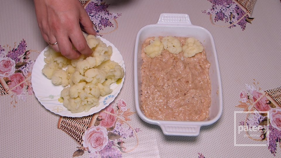 Запеканка из цветной капусты с фаршем - Шаг 4
