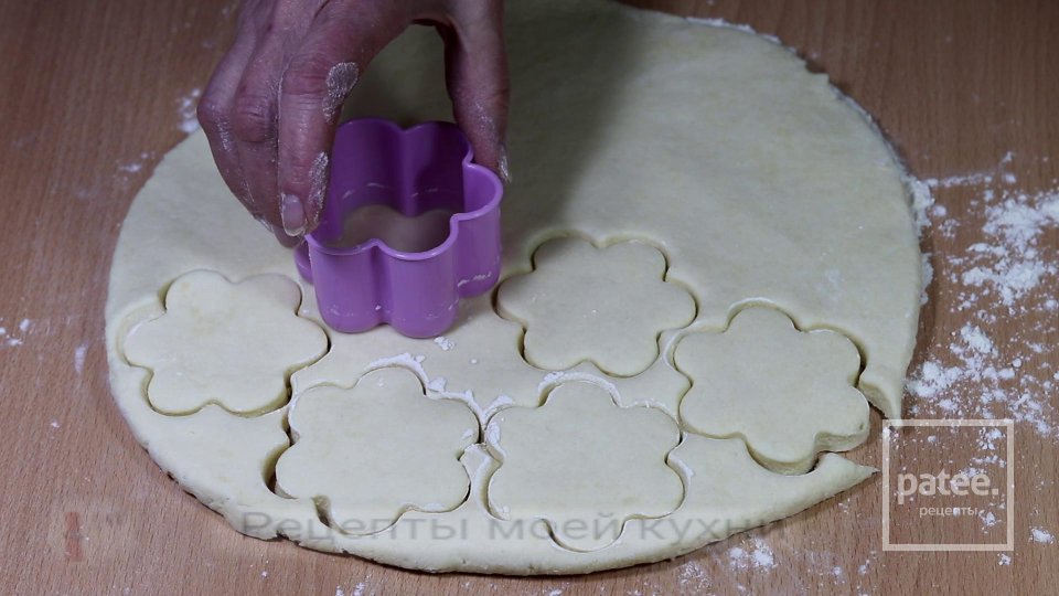 Нежное творожное печенье - Шаг 7