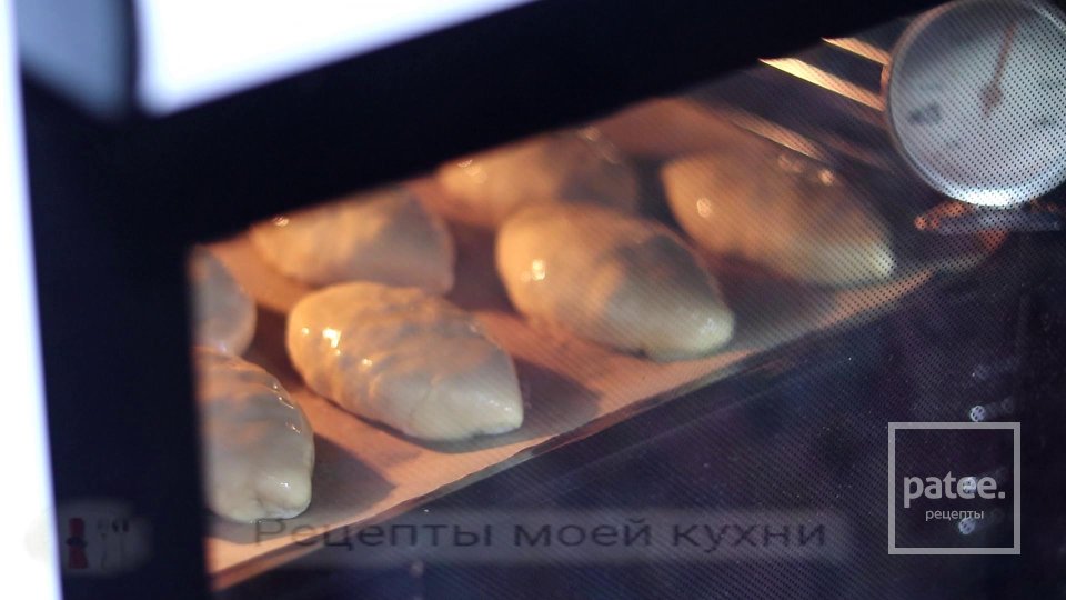 Пирожки с начинкой из яблок на кефире - Шаг 15