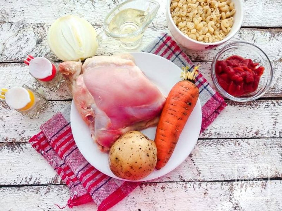 Жаркое с курицей и макаронами 🍗 - Шаг 1