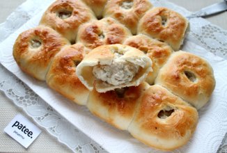 Беляши с куриным фаршем в духовке