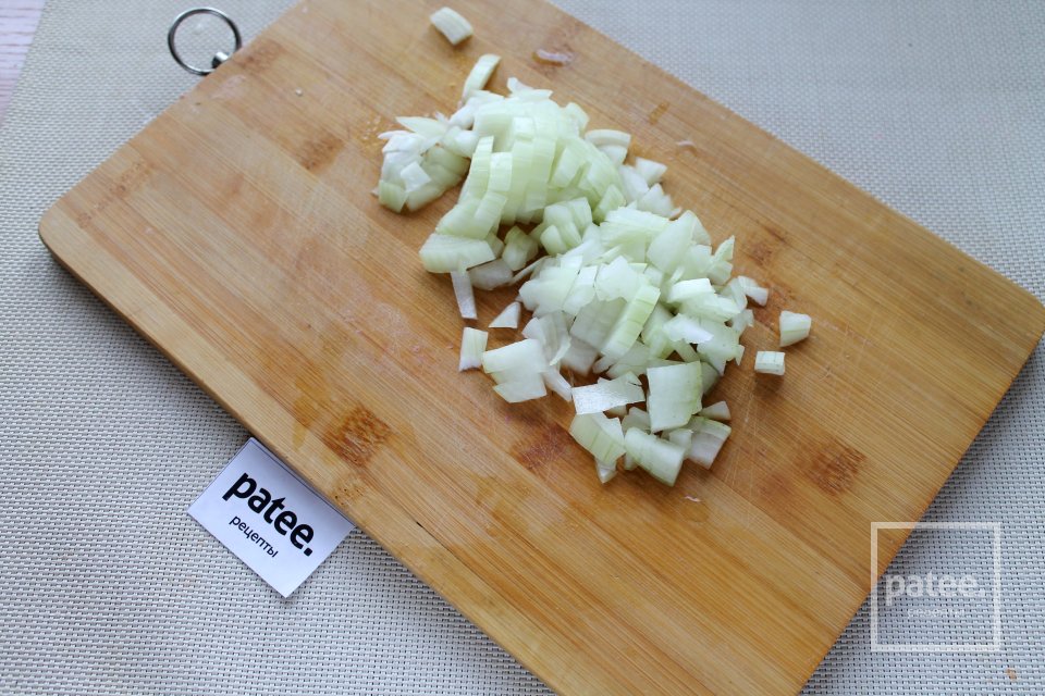 Беляши с куриным фаршем в духовке - Шаг 2