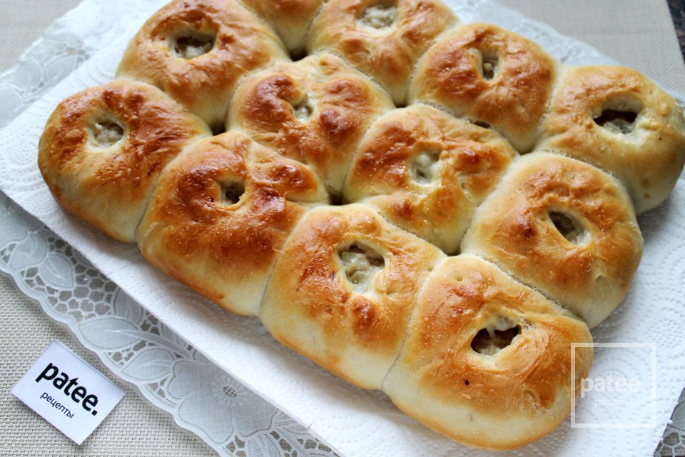 Беляши с куриным фаршем в духовке - Шаг 14