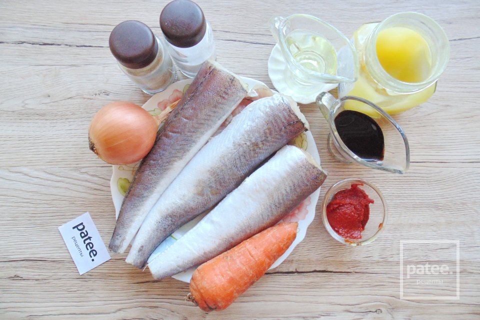 Хек тушеный в соусе - Шаг 1