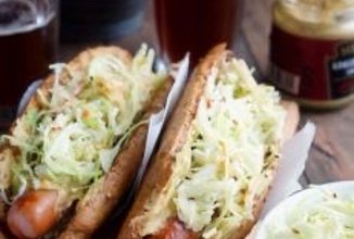 Хот-дог с фирменной начинкой 🌭