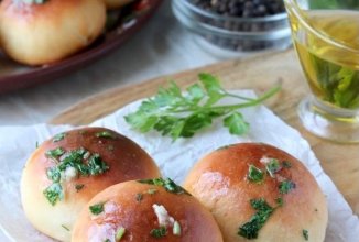 Пампушки с чесноком 🥯