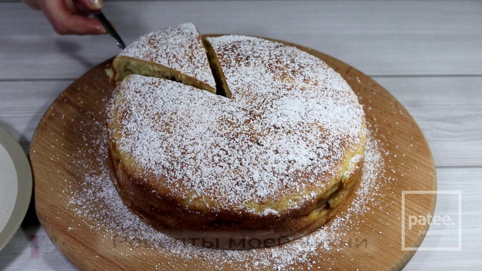 Яблочный пирог на творожном тесте - Шаг 11