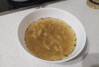 Суп куриный с макарошками