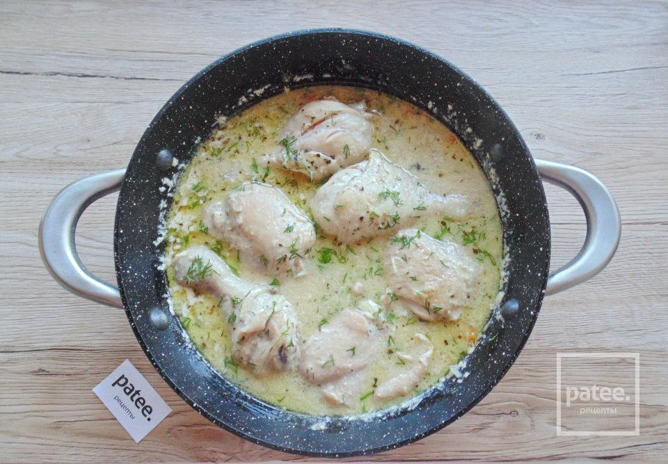 Курица тушеная в сметане - Шаг 11