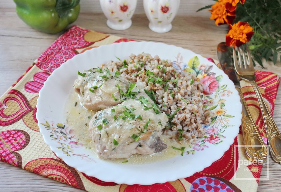 Курица тушеная в сметане - Шаг 13