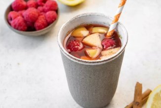 Яблочный глинтвейн с малиной