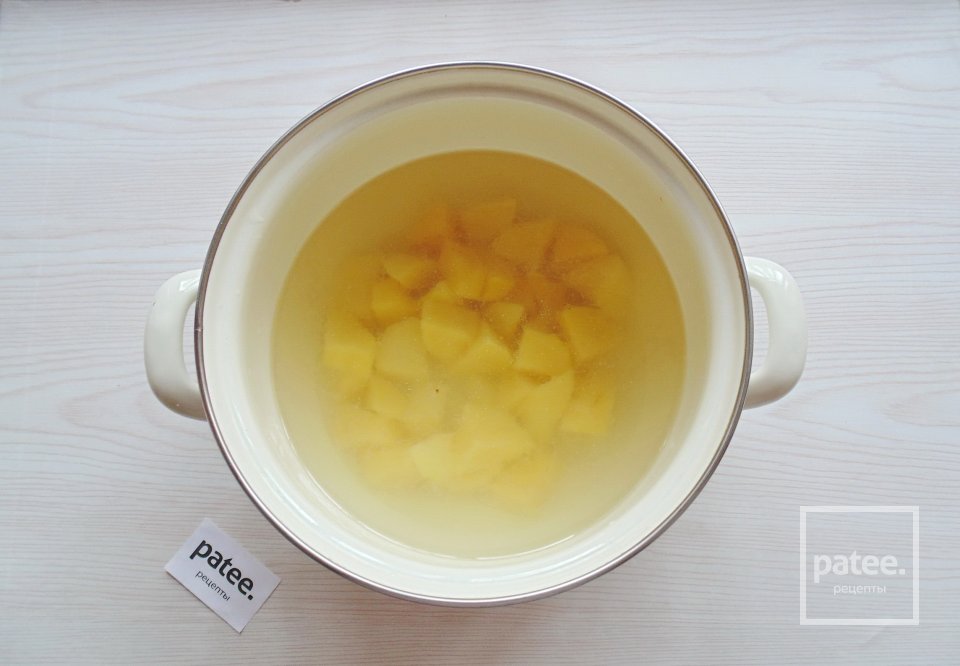 Суп из щавеля с плавленым сыром - Шаг 2