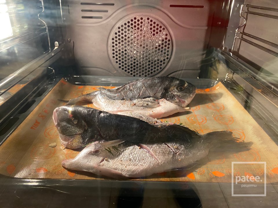 Распластанная Дорада с рисом и вермишелью - Шаг 6