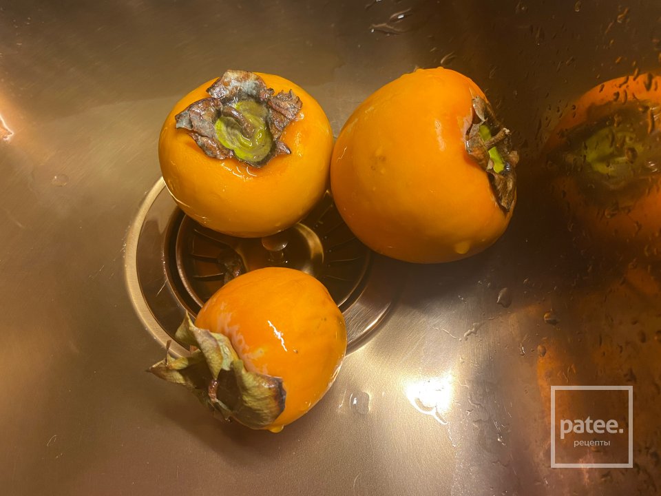 Жареная печень с хурмой - Шаг 3