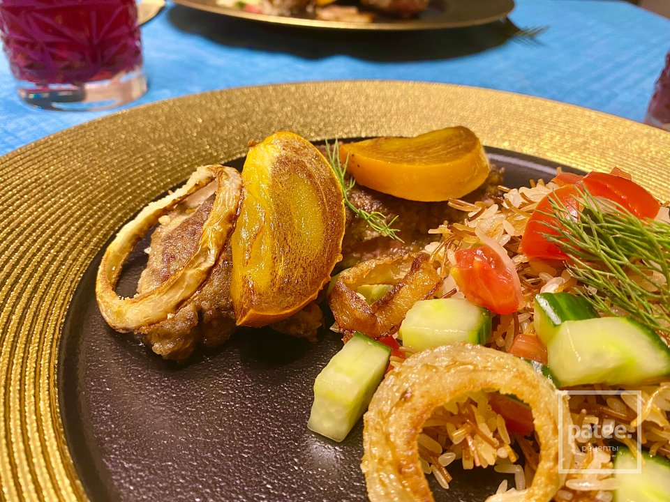 Жареная печень с хурмой - Шаг 13