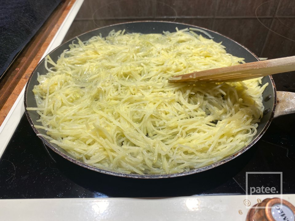 Картофельная яичница - Шаг 6