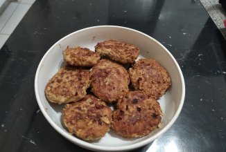 Котлетки из свиного фарша